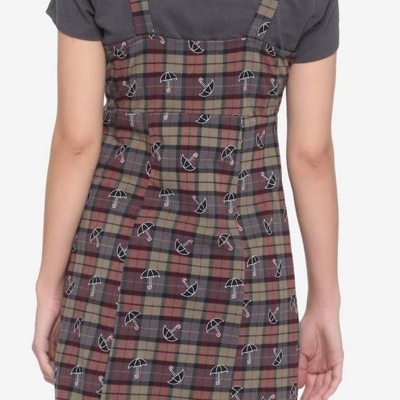 Her Universe The Umbrella Academy Twofer Dress - Picture 3 of 7